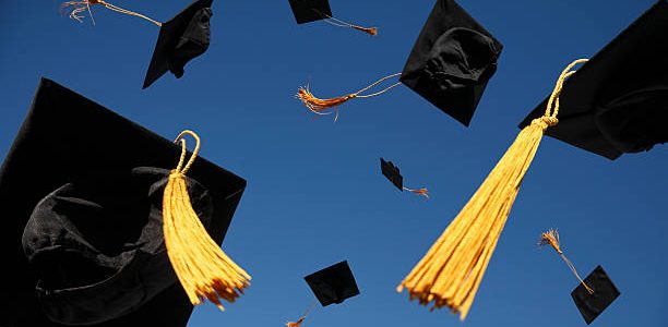 5 Quick Fixes To Freshen Your Home For Graduation